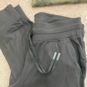 Ready to Rulu Jogger | Size 8